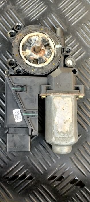 Motor de elevador de vidro laguna 2001