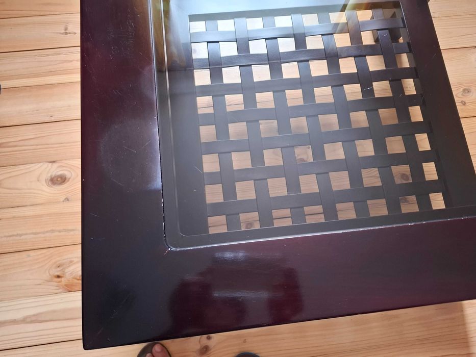 stolik kawowy drewniany