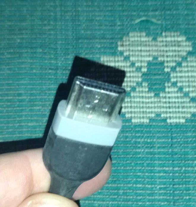 Кабель HDMI - micro HDMI ( фірмений Motorola )