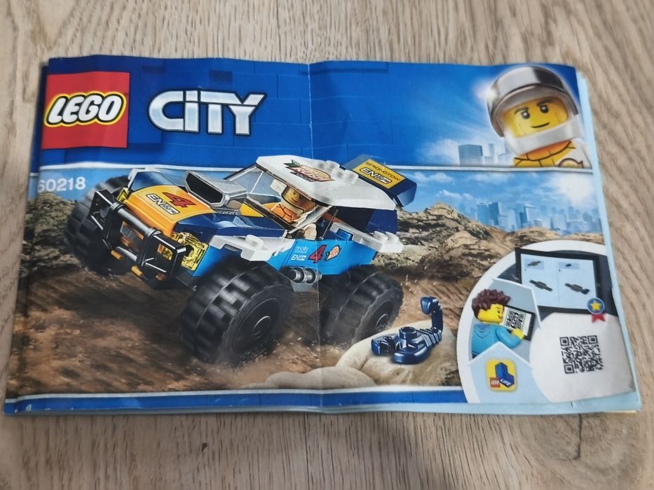 LEGO City 60218 Pustynna wyścigówka,