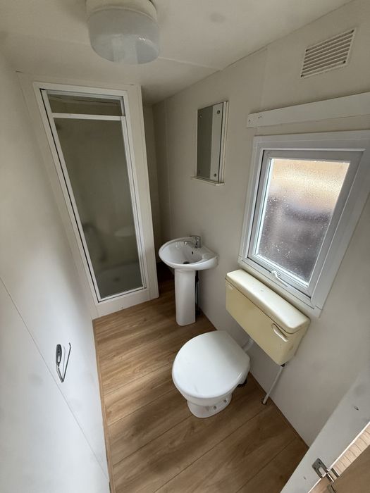 Domek holenderski/angielski Atlas 10m/3.1m, trzy sypialnie, transport