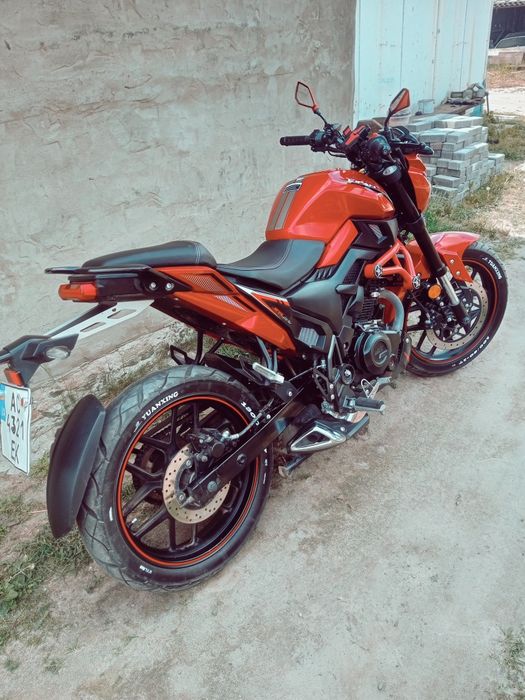 Продам ліфан SR200
