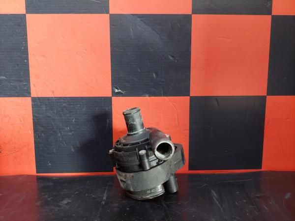 Bomba de água MERCEDES-BENZ Vito (W447)