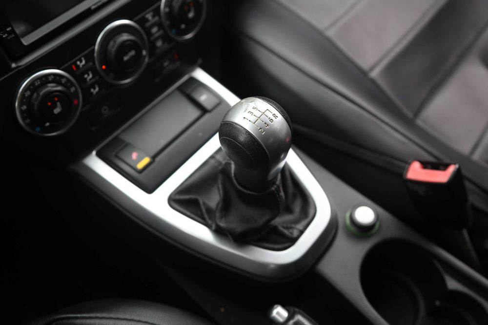 Land Rover Freelander  2010 року