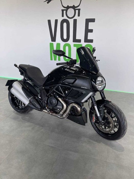 Мотоцикл Ducati diavel 1200