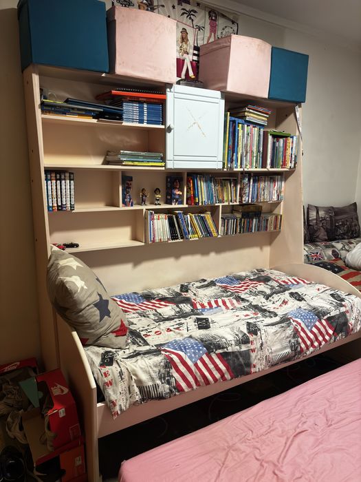 Quarto infantil/juvenil