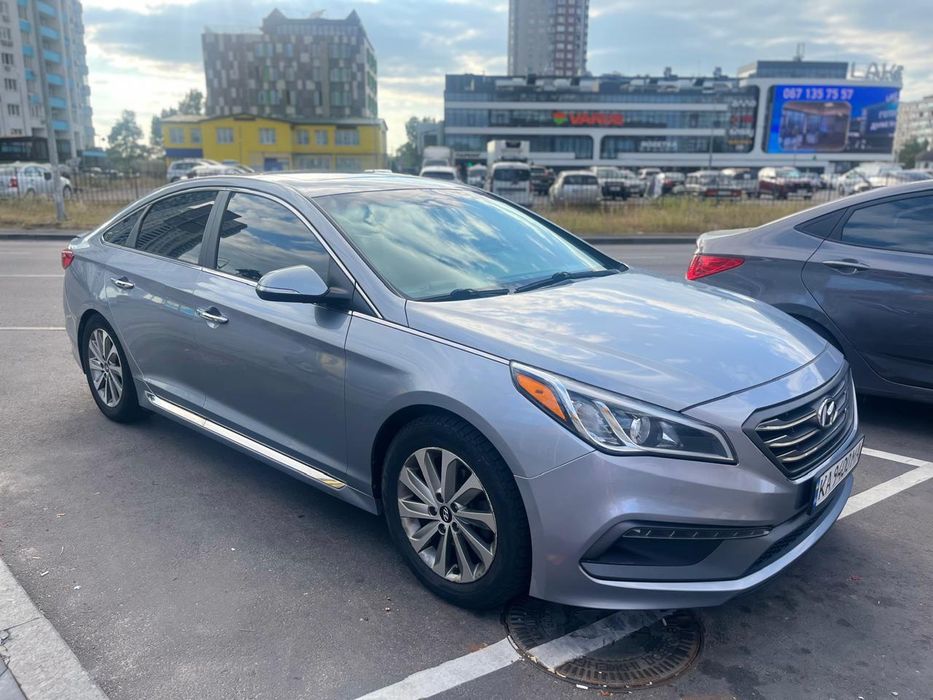 Hyundai sonata sport 2.4