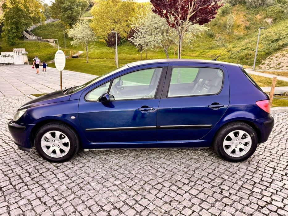 Peugeot 307 GPL  Ano 2001