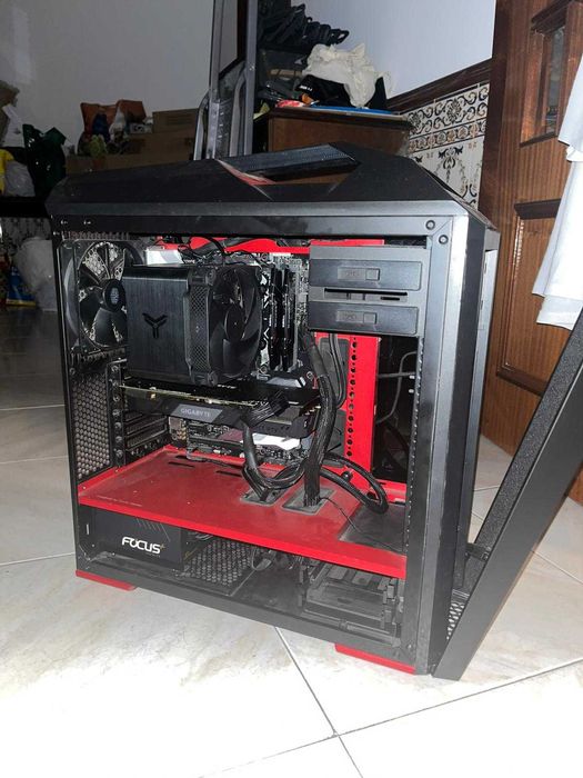 PC Gamer i7-8700K + RTX 2060 SUPER – 475€