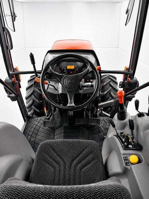 Ciągnik sadowniczy Kubota m8540 narrow