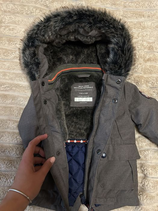 Зимова куртка.