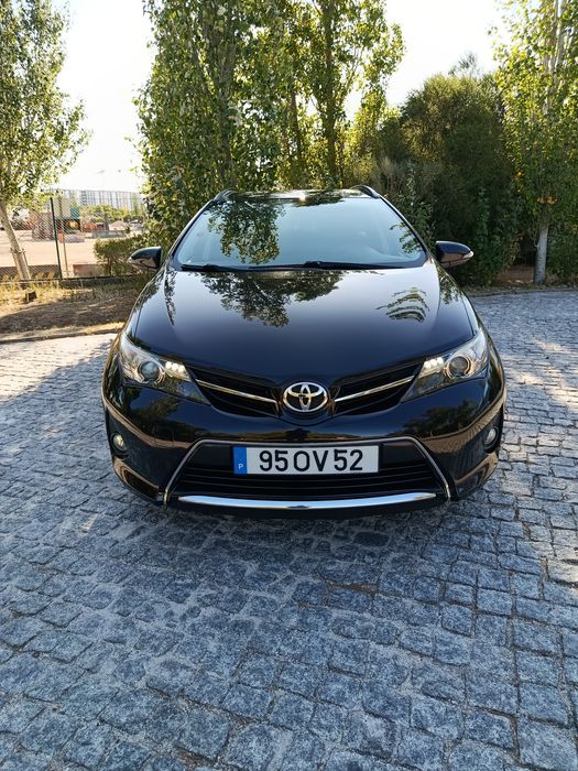Toyota Auris Touring Sports