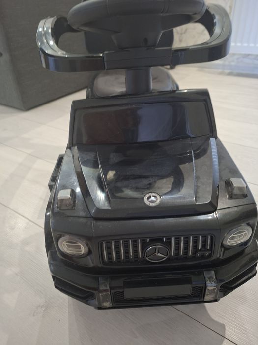 Каталка-толокар на акумуляторі Mercedes-Benz M 5795ABLR-2