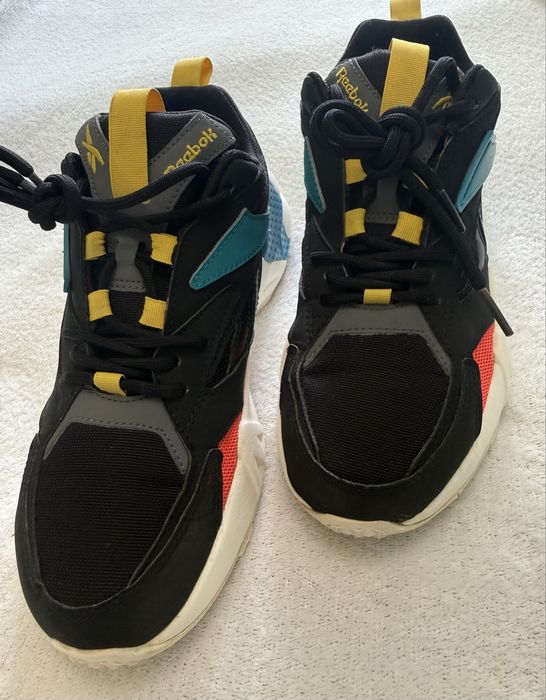 Продам жіночі кросівки женские кроссовки reebok aztrek double mix pops