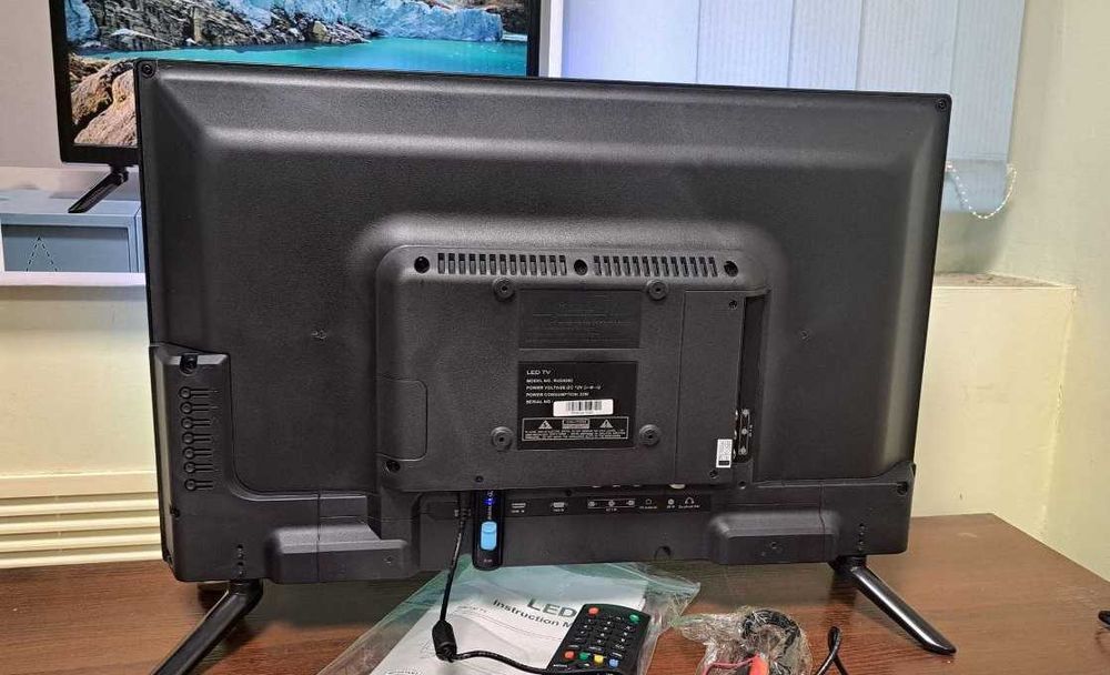 Телевизор 12Вольт Самсунг 24дюйм SlimTV+T2 FULLHD монитор USB/HDMI LED