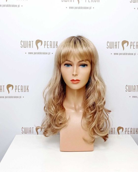Kręcona peruka syntetyczna z grzywką Jędrzejów