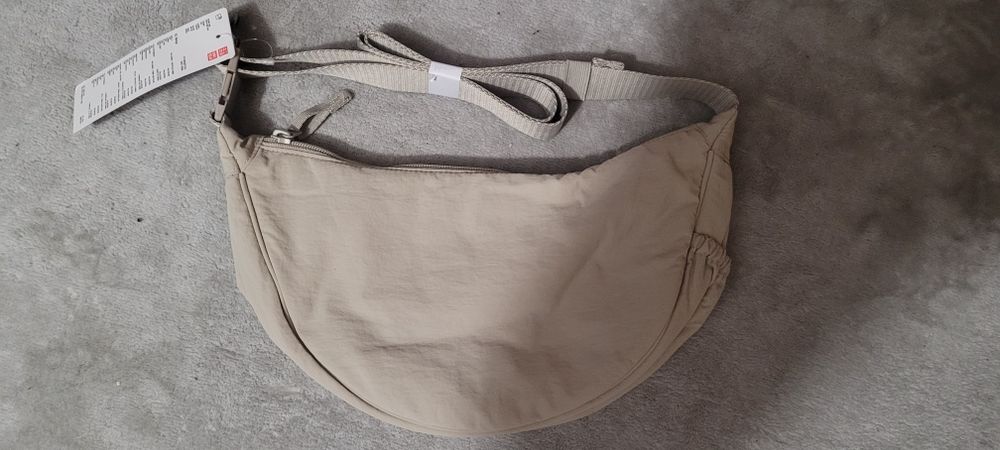 Torebka nerka Uniqlo