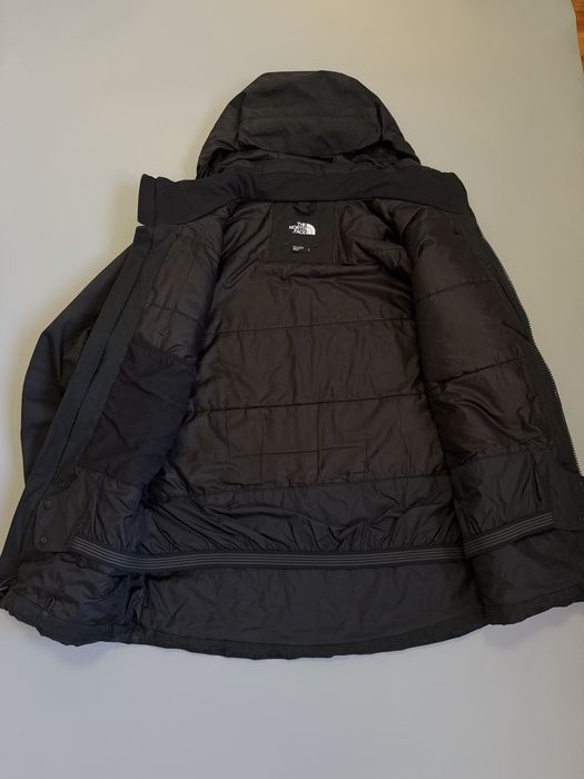 Куртка The North Face  Chakal Insulated JacketHyvent   Size M Dc Bogne