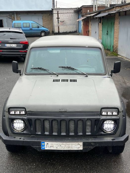 Нива інжектор 2006