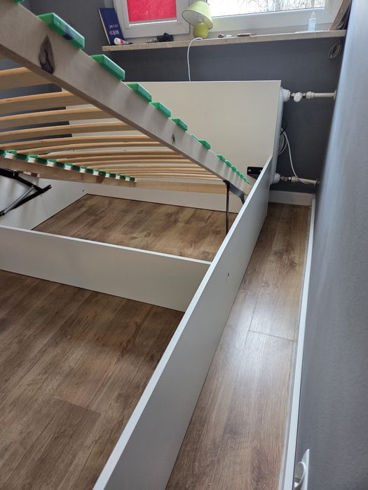 Łóżko białe 140x200 sama rama, bez stelaża i bez materaca