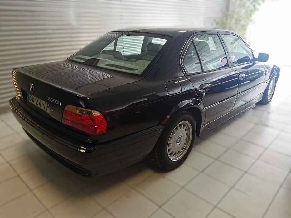 BMW 728 iLA foto 2