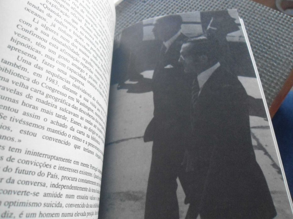 Eanes Entre o Ontem e o Amanhã por Dragisa Popovic Baldani