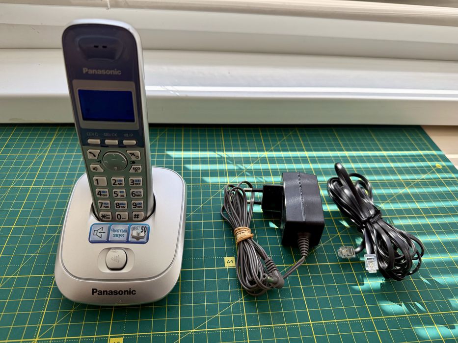 Panasonic KX-TG2511UA - радіотелефон, сірий, працює, недорого