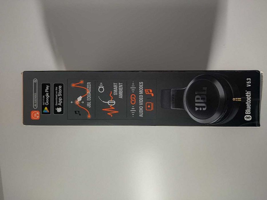 Auscultadores Bluetooth JBL Live 670NC