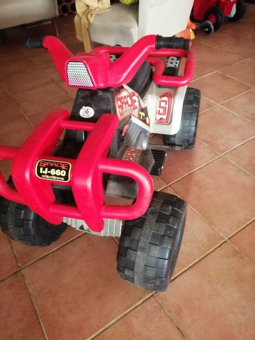 Moto4 criança potente