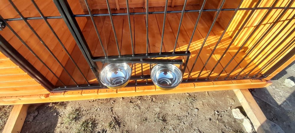 Зручний та теплий вольєр для собаки можна замовити у нас.Ми прий