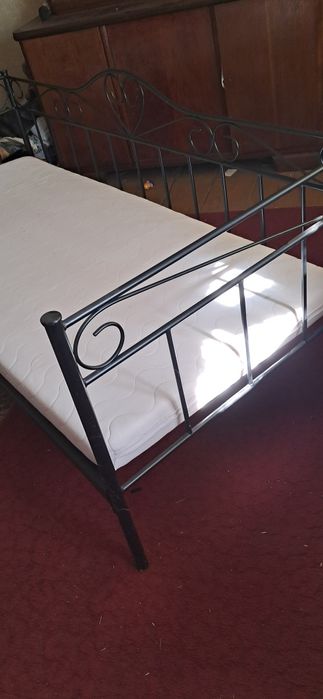 Łóżko metalowe czarne 90/200