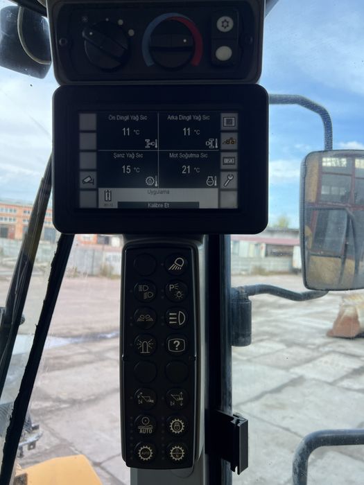 Фронтальний навантажувач Caterpillar 966 2017 рік