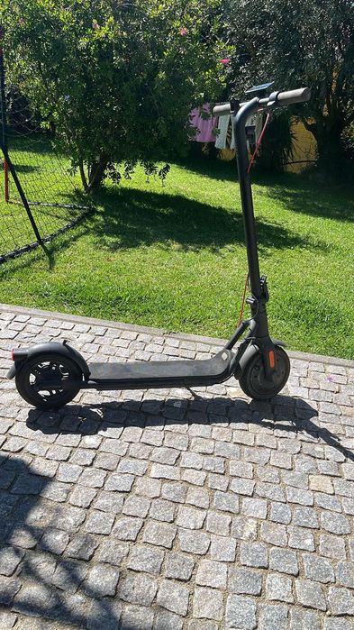 Navee V25 Trotinete Elétrica