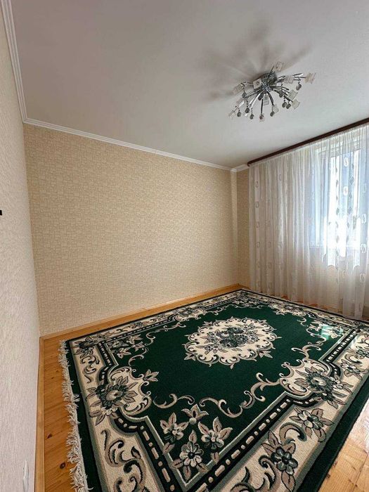 продаж великого будинку Крихівці