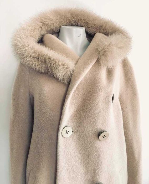 Płaszcz Lady 74% apaca suri 26% wełna lama ciepły beż kaptur lis 48 50