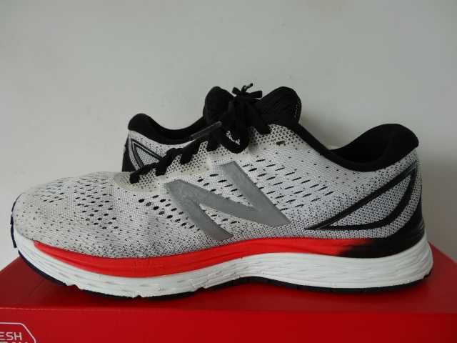 Buty NEW BALANCE 880 v9 roz 43 Do Biegania Sportowe