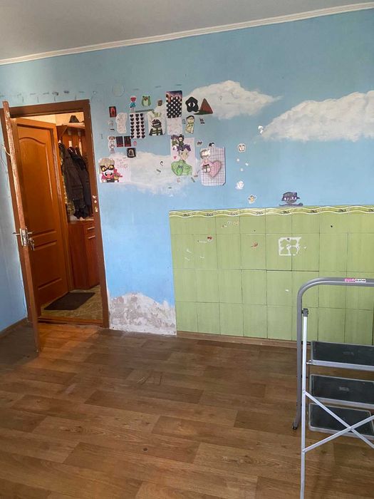 Продам кімнату на вул. Монюшка за 5000$