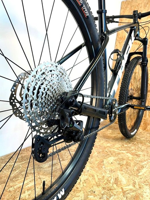 Trek Procaliber 6 - NOVA