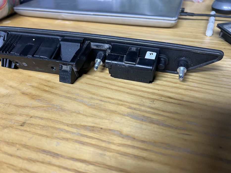 4H0827574B підсвітка номера Audi A8 Q7
