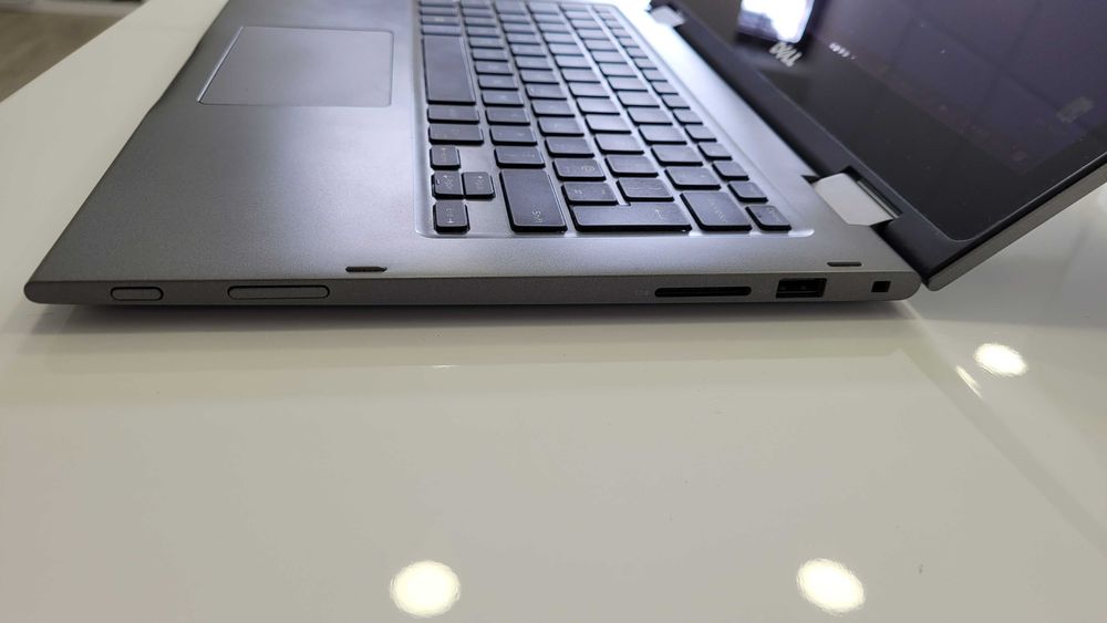 DELL 13" Laptop, Intel i7, 16GB RAM, 256GB SSD, Touchscreen Display with 180° Rotation64739763733507121
