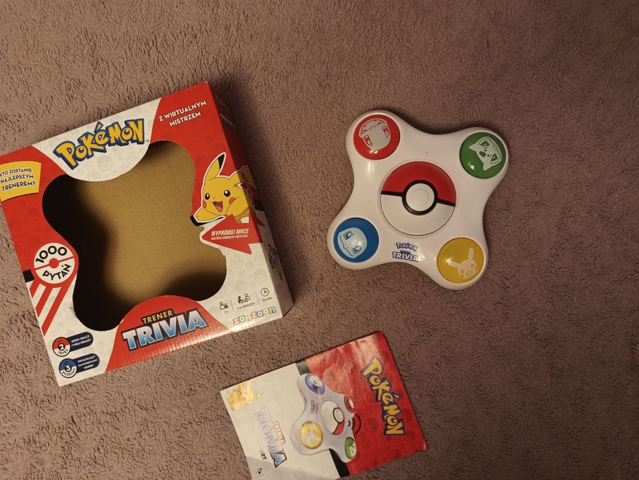 Gra Pokemon Trivia z bateriami stan idealny