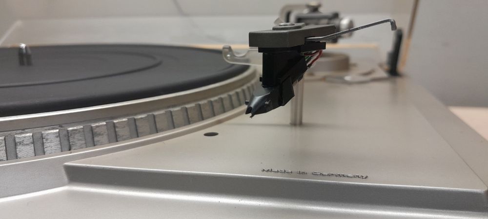 Gramofon DUAL CS 627 Q