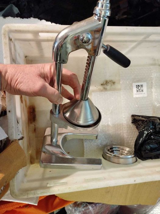 соковижималка ЕМPIRE 2164