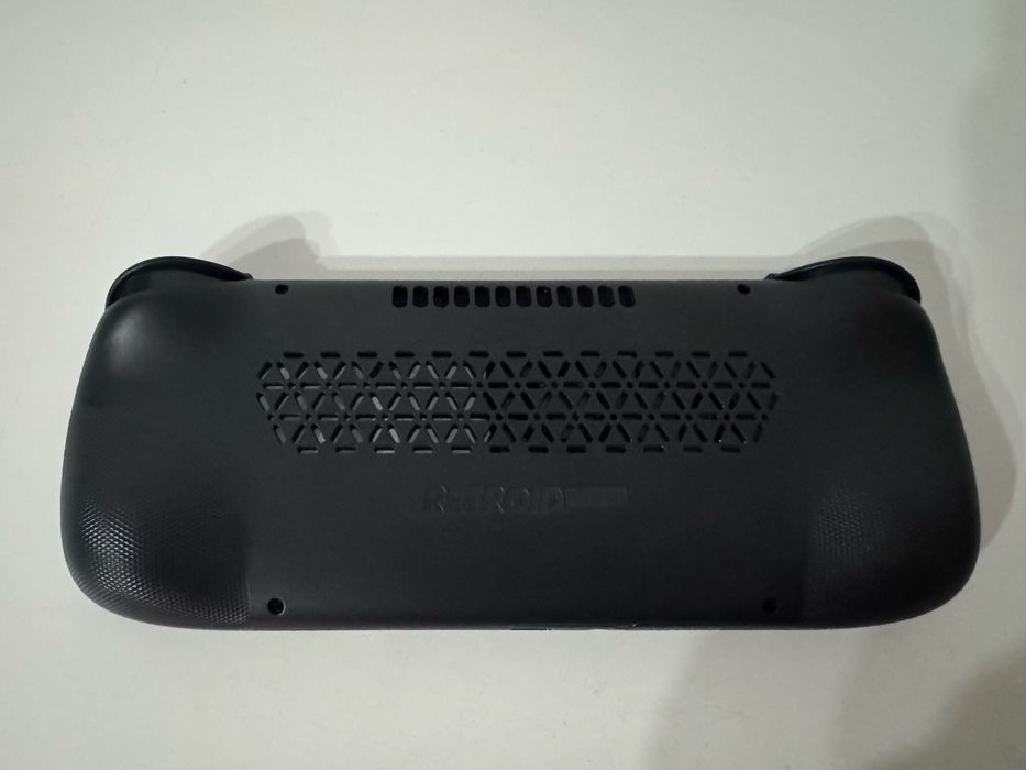 Konsola Retroid Pocket 5