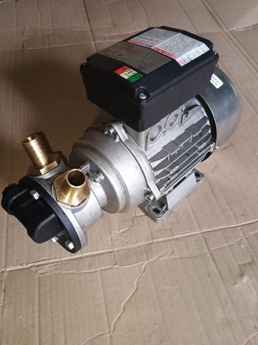 Насос для перекачування масла та дизельного палива  б/у