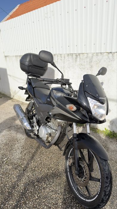 Honda CBF 125cc Económica e fiável