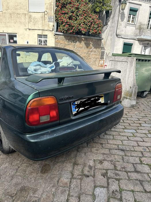 Suzuki baleno 1.300