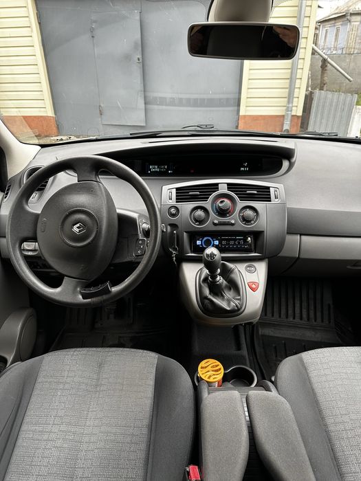Продам Renault Scenic 2006 1.6 бензин