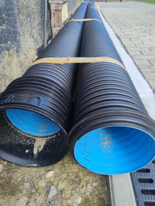 Rura drenarska Kaczmarek 200 SN8 czarna 6m perforacja 360st.