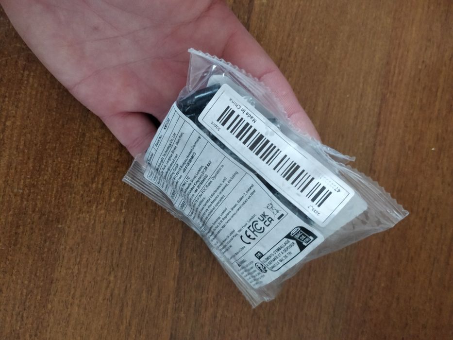 кабельні з'єднувачі